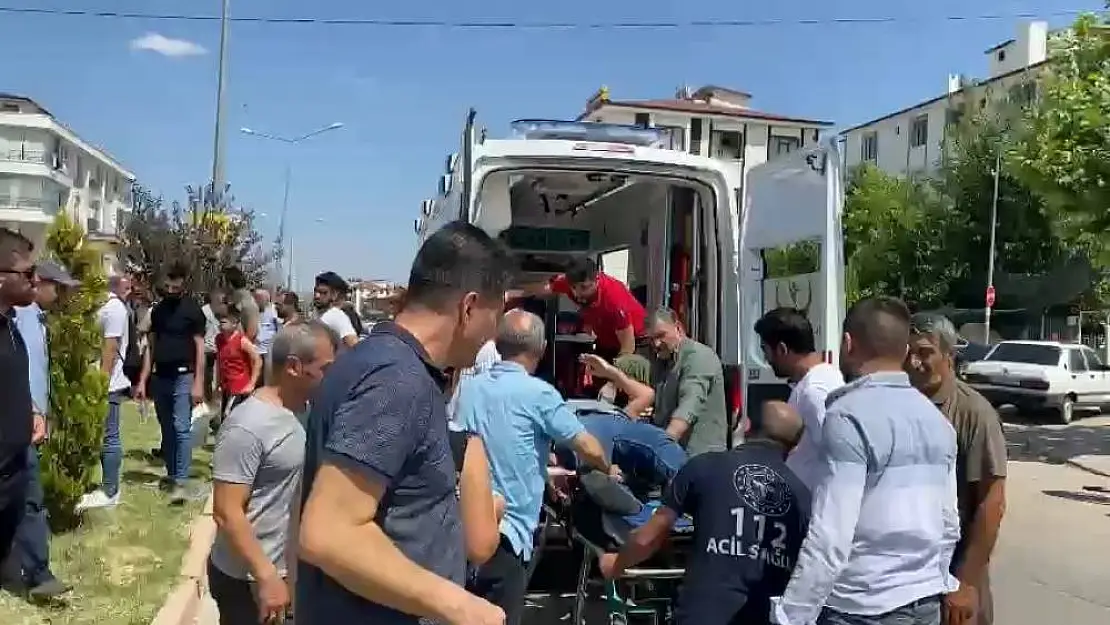 Elazığ'da otomobil ile motosiklet çarpıştı: 1 ağır yaralı
