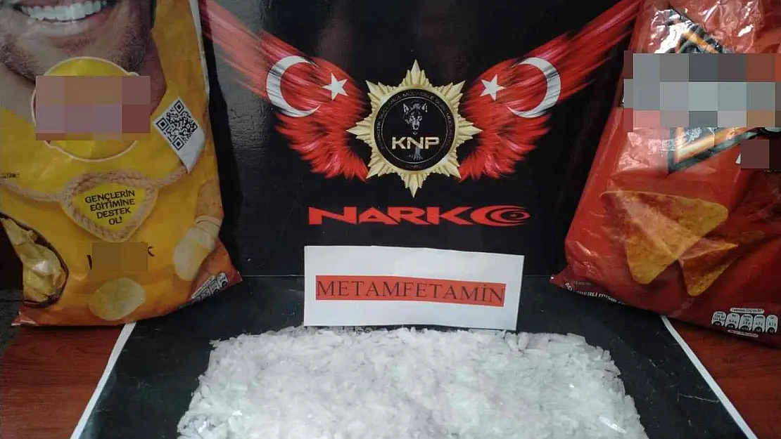 Kars'ta uyuşturucuyu cips paketine sakladılar
