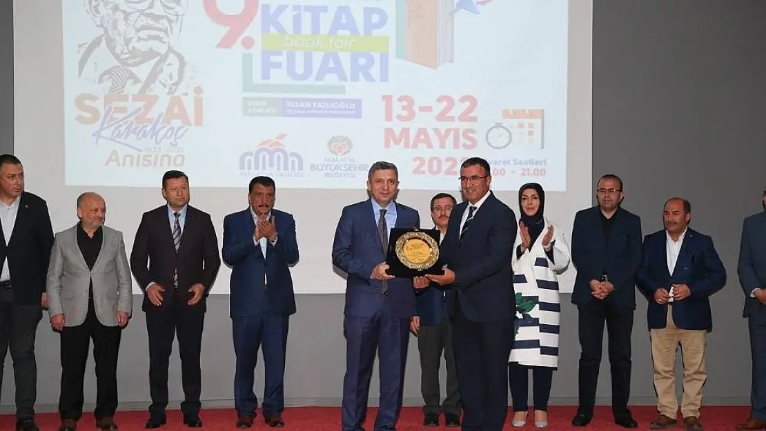 9.Malatya Anadolu kitap ve kültür fuarı sona erdi
