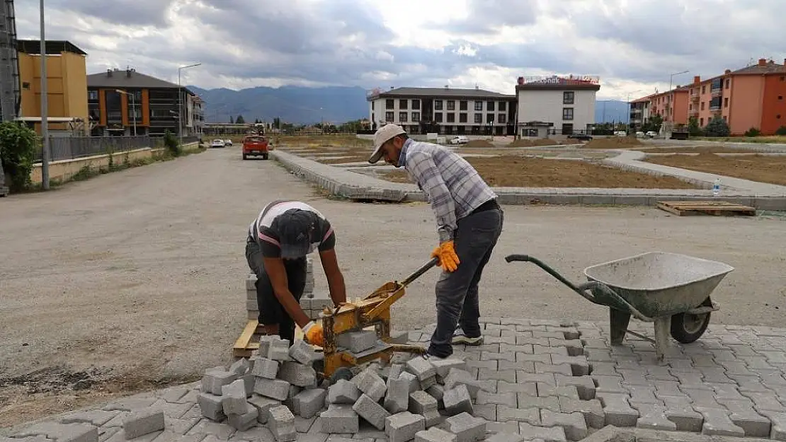 Erzincan'a yeni parklar kazandırılıyor
