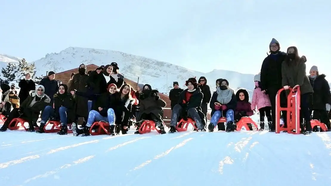 Erzincan'da &quotSömestr Tatili Soru Kampı" düzenlendi
