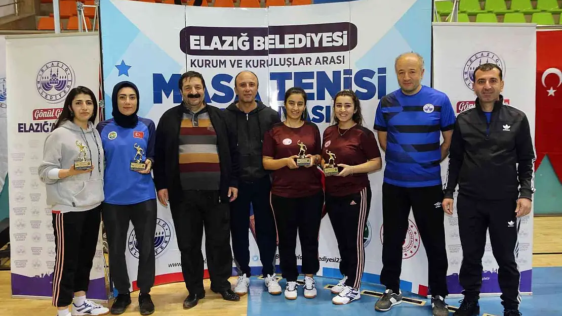 Elazığ'da masa tenisi turnuvası sona erdi
