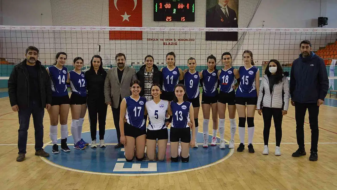 Voleybol 2. Lig: Elazığ Belediyesi: 3 - Mardin Gençlikspor: 0
