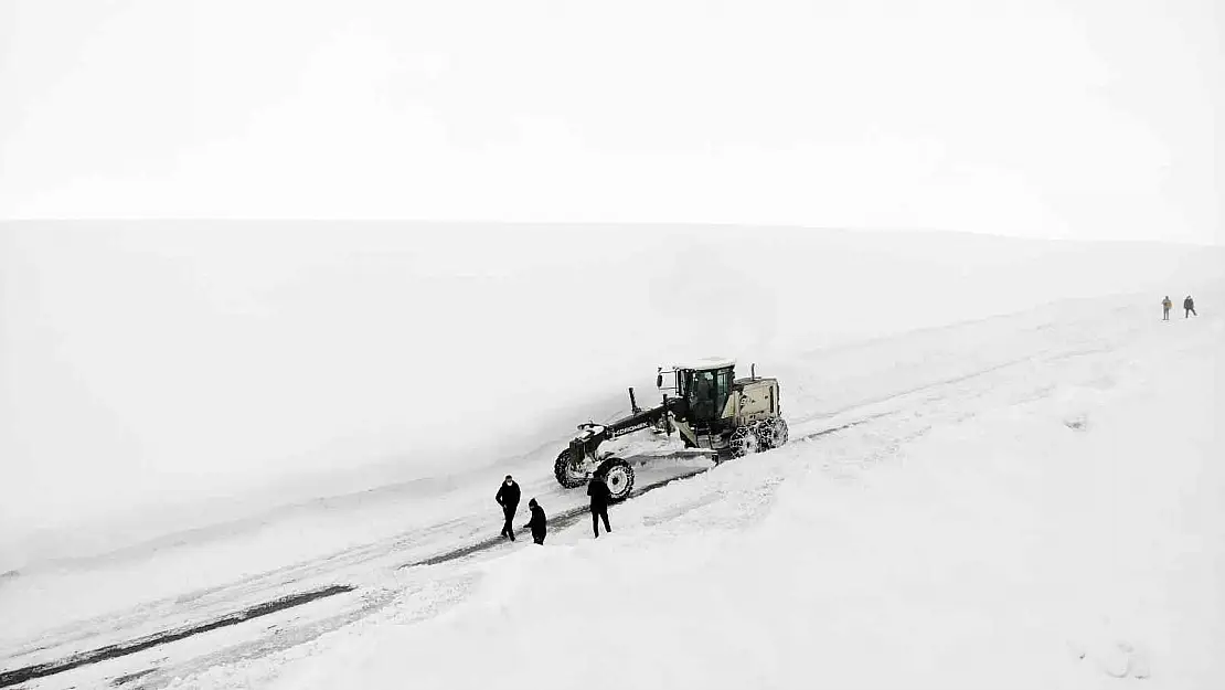 Muş'ta kapalı yollar ulaşıma açılıyor
