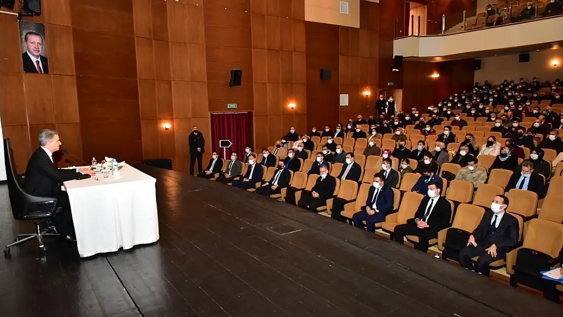 Malatya'da okullarda alınacak önlemlerle ilgili toplantı yapıldı
