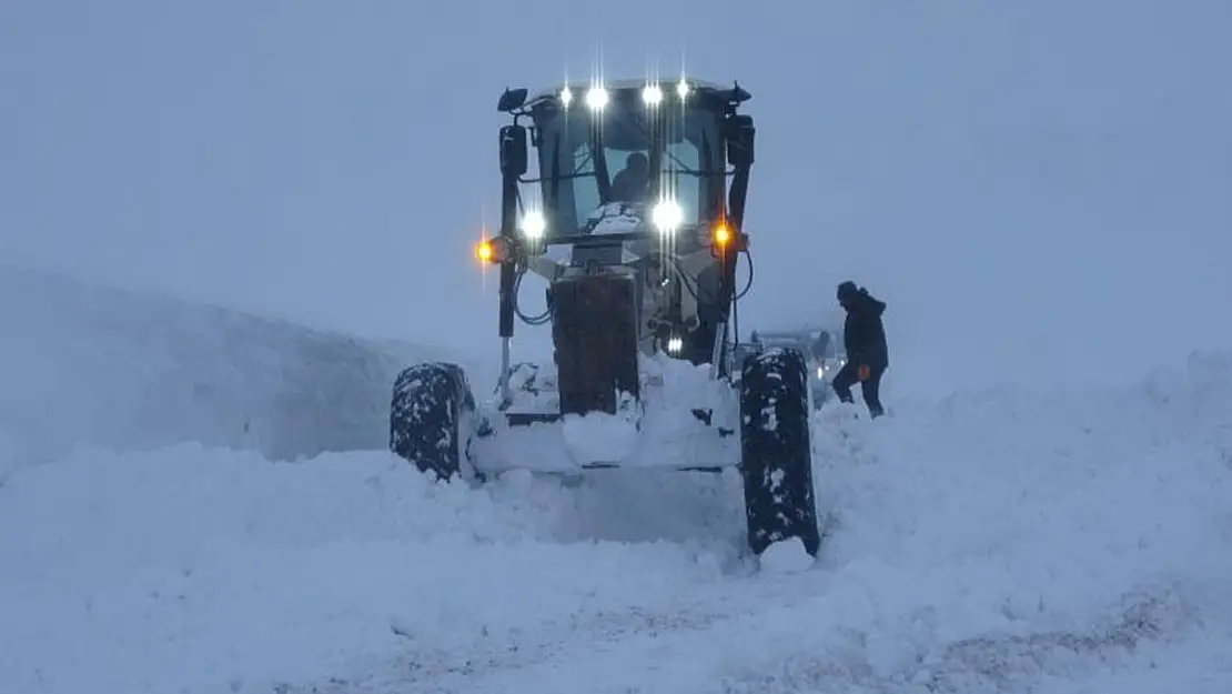 Muş'ta 84 köy yolu ulaşıma kapandı
