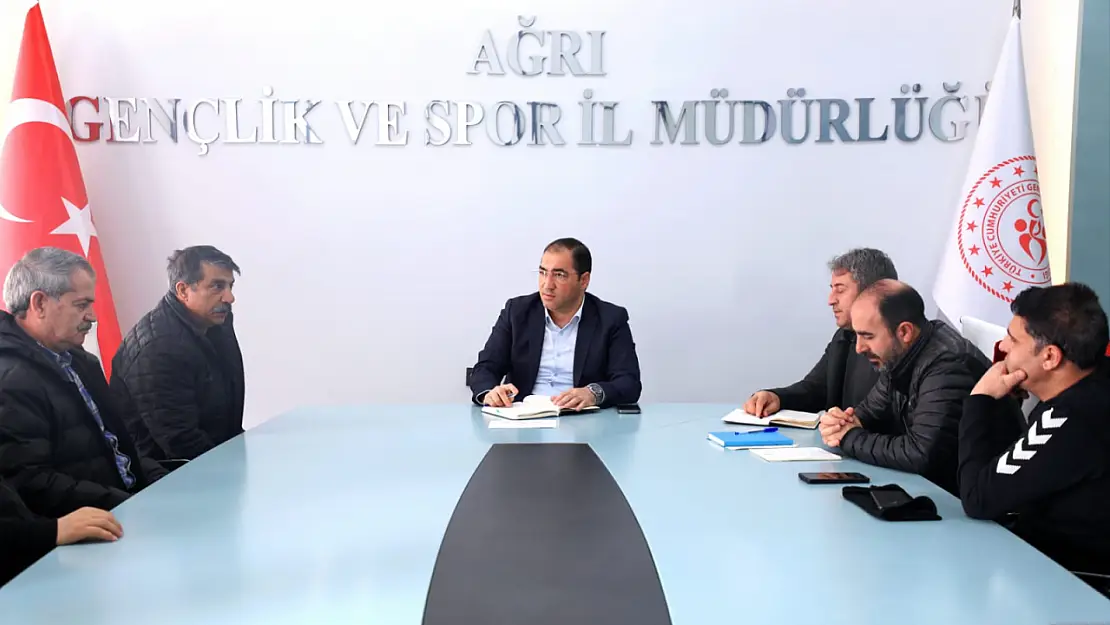 Ağrı'da, Atletizmde Yeni Stratejiler ve Hedefler Belirlendi