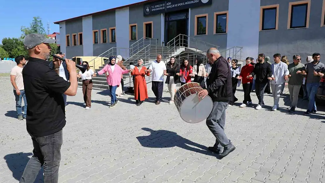 Ağrı'nın gururu Sibel Oruç coşku ile karşılandı