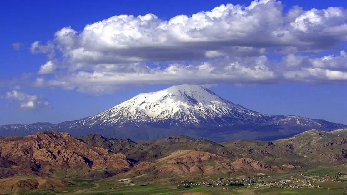 Ağrı'nın turizm özellikleri nelerdir? Ağrı'nın doğası, tabiatı, tarihi yerleri neresidir?