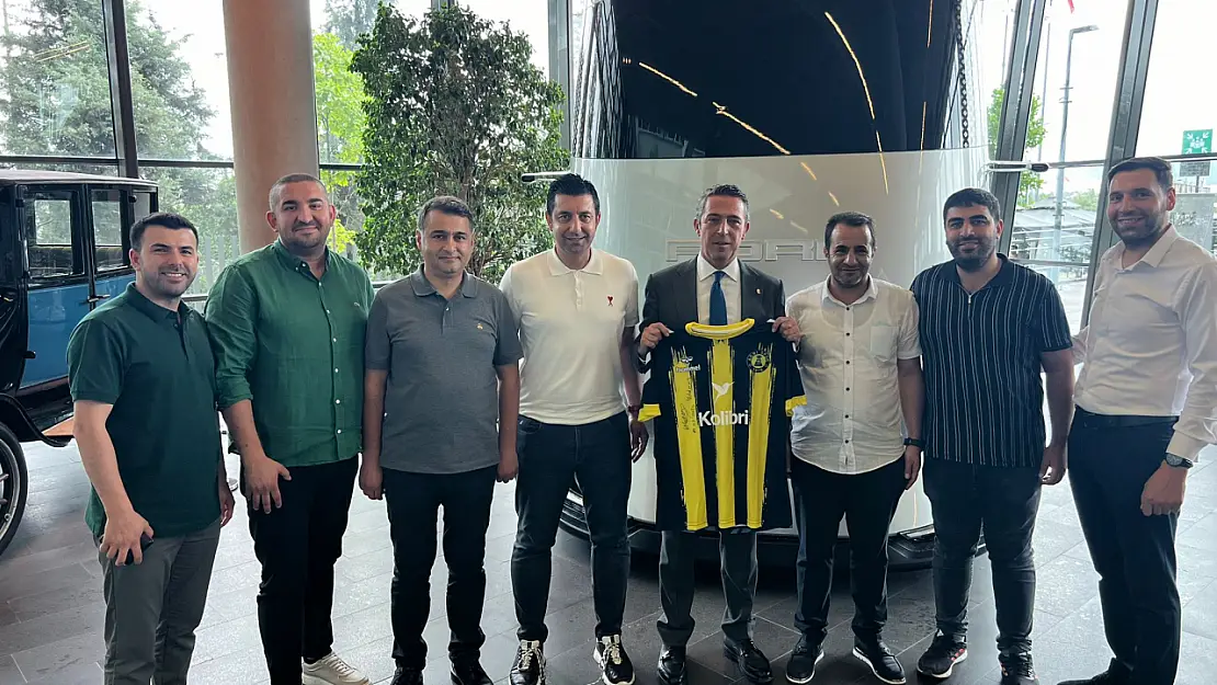 Ağrıspor Başkanı Yıldırım, Ali Koç ile bir araya geldi