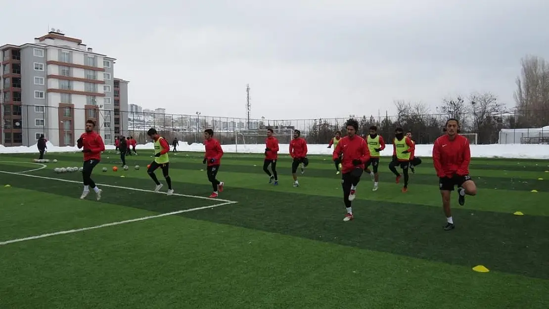 Elazığ Karakoçan, Siirt İl Özel İdare maçının hazırlıklarını tamamladı
