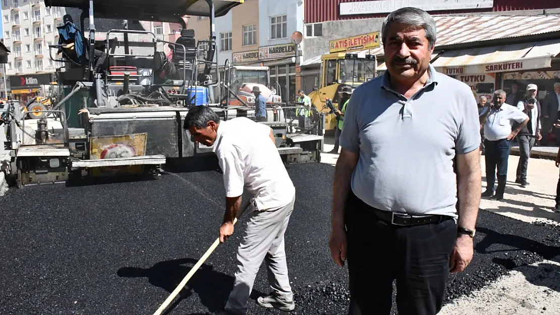 Başkan Abdulhalik Taşkın 'Asfalt çalışmalarına başladık'