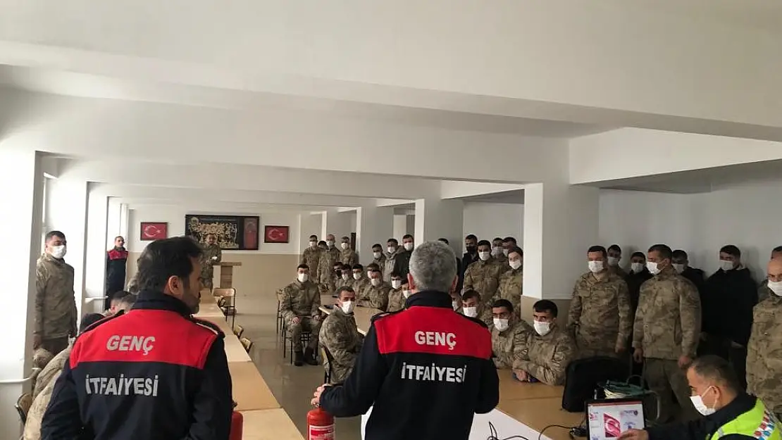 Genç'te jandarma personeline yönelik yangın tatbikatı
