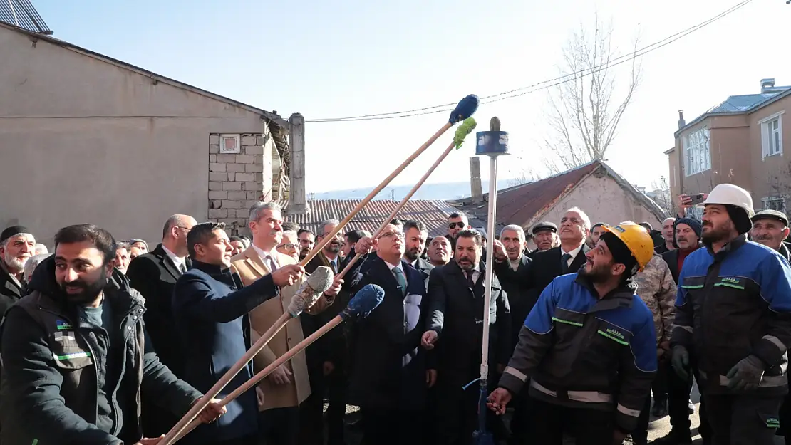 Hamur İlçesi Doğalgazla Buluştu!