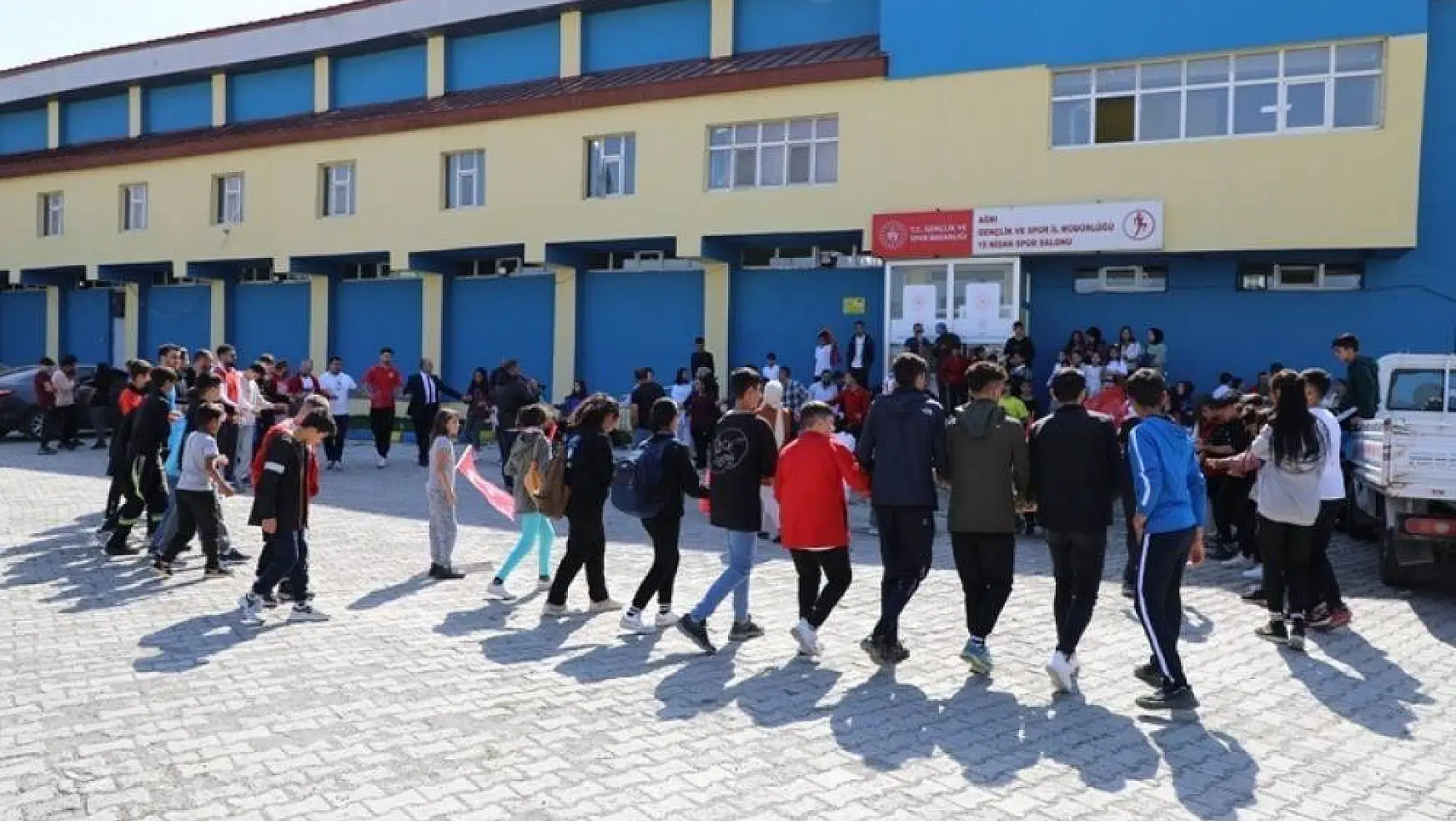 Ağrı'da 'Amatör Spor Haftası' başladı
