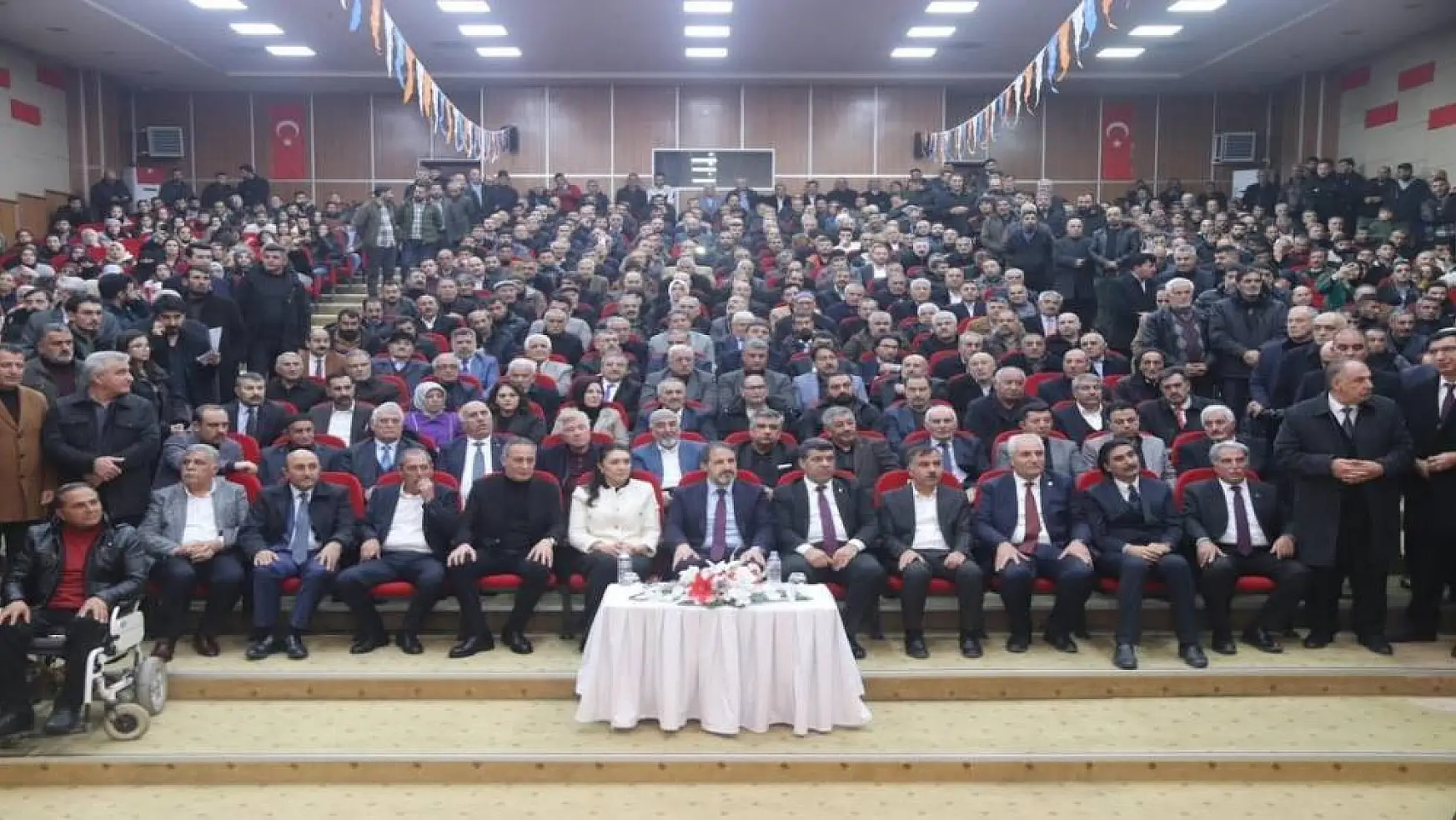 Ağrı'da AK Parti İl Danışma Meclisi toplandı