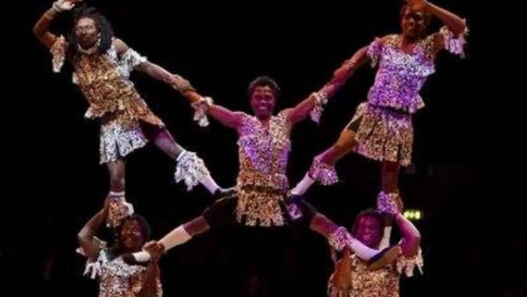 Dünyaca ünlü 'Afro Africa Circus' ilk kez İstanbul'da
