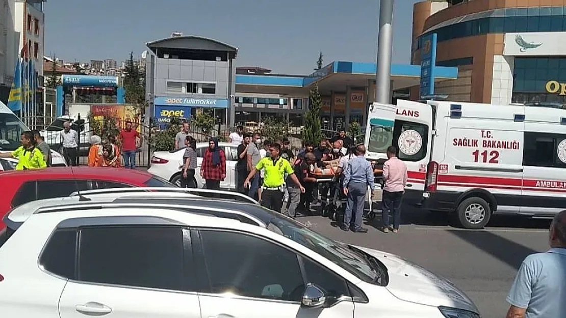 Otomobilin çarptığı yaya yaralandı
