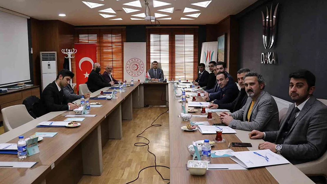 Van'da konaklama sektörü bir araya geldi
