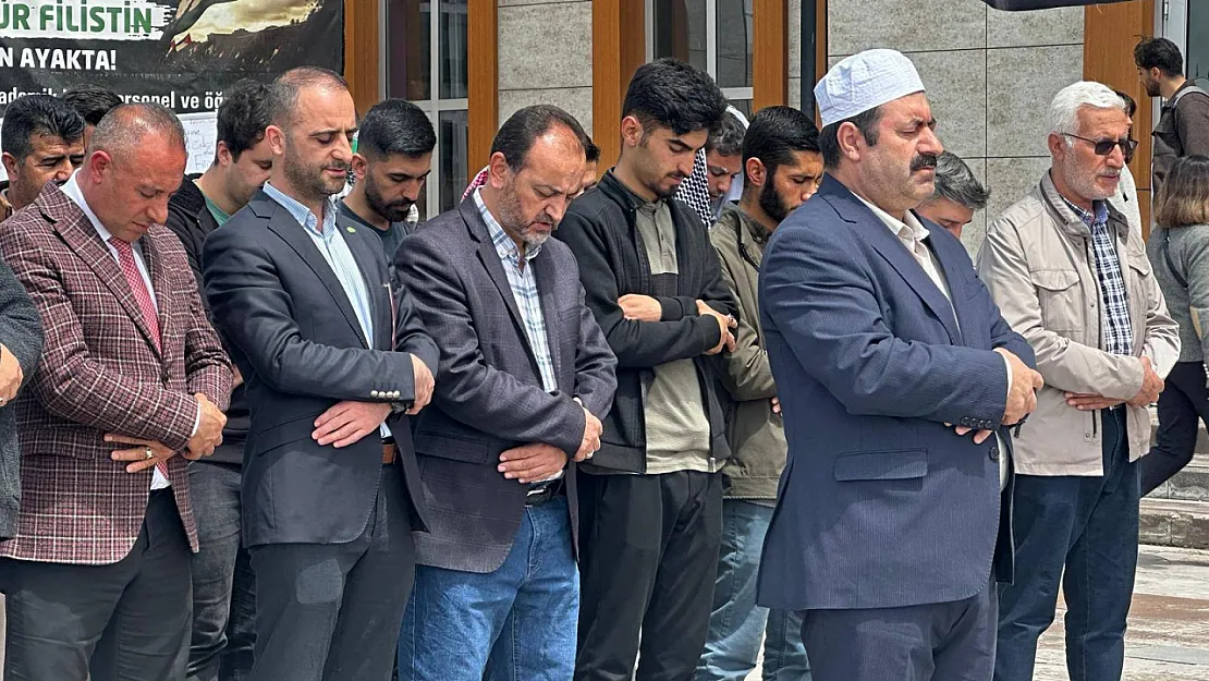 Ağrı İbrahim Çeçen Üniversitesi'nde Gazzeli Şehitler İçin Gıyabi Cenaze Namazı Kılındı