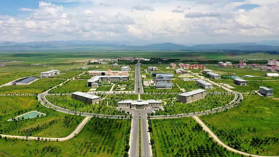 Ağrı İbrahim Çeçen Üniversitesi'nden Uluslararası Öğrenciler İçin Önemli Duyuru: Başvurular Başladı!