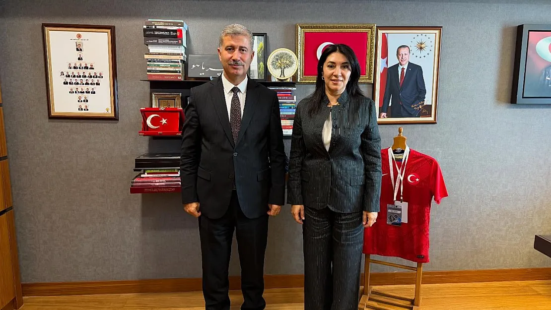 Ağrı Milletvekili Ruken Kilerci, AİÇÜ Rektörü Prof. Dr. İlhami Gülçin'i Gazi Meclis'te Ağırladı