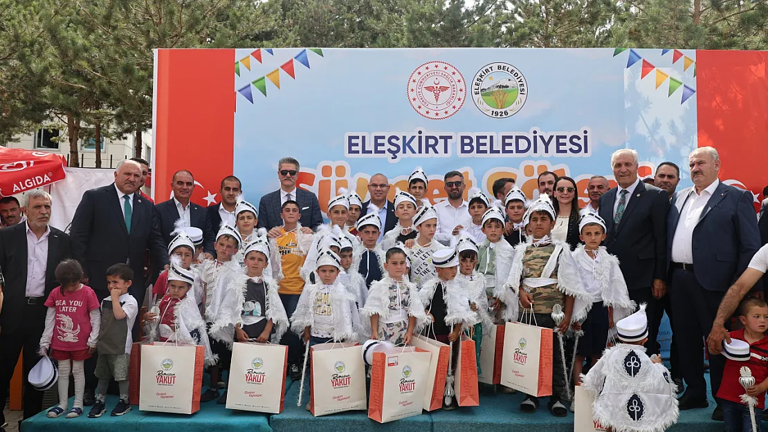 Ağrı'nın Eleşkirt İlçesinde Toplu Sünnet Şöleni Gerçekleştirildi