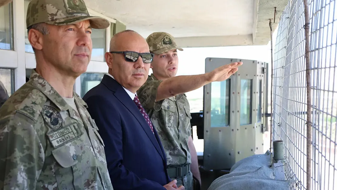 Ağrı Valisi Mustafa Koç'tan Hudut Karakoluna Ziyaret