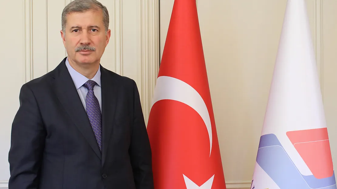 AİÇÜ 18 Yaşında: Rektör Prof. Dr. İlhami Gülçin'den Kutlama Mesajı