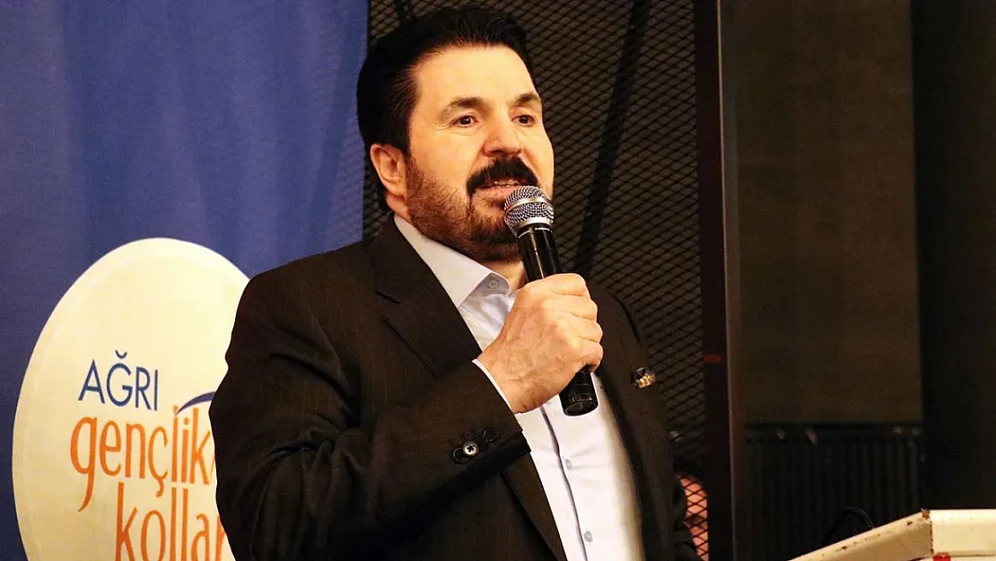 Savcı Sayan'dan CHP'ye Sert Eleştiri: 'Ne Halkı Temsil Ediyorlar Ne de Hakkı!'