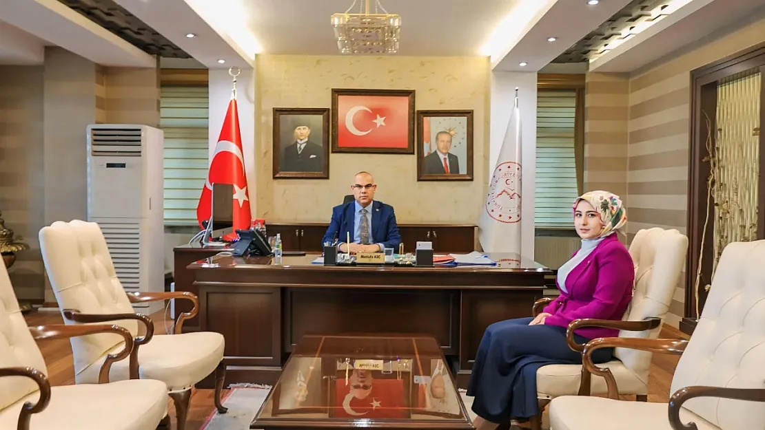 Taşlıçay'ın Yeni Kaymakamı Kübra Baka Kılıç, Vali Koç'u Ziyaret Etti
