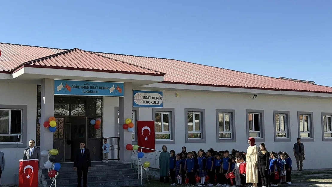 Tutak'ta 2025-2026 Eğitim-Öğretim Yılı Başladı