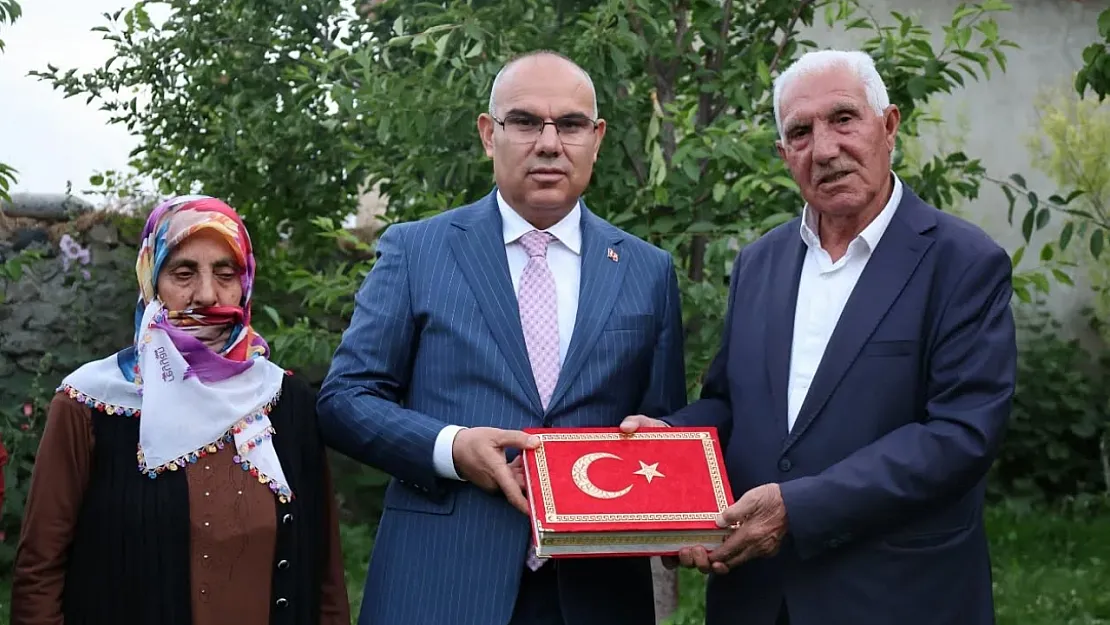 Vali Mustafa Koç'tan Balçiçek Köyü'nde Şehit Ailesine Anlamlı Ziyaret