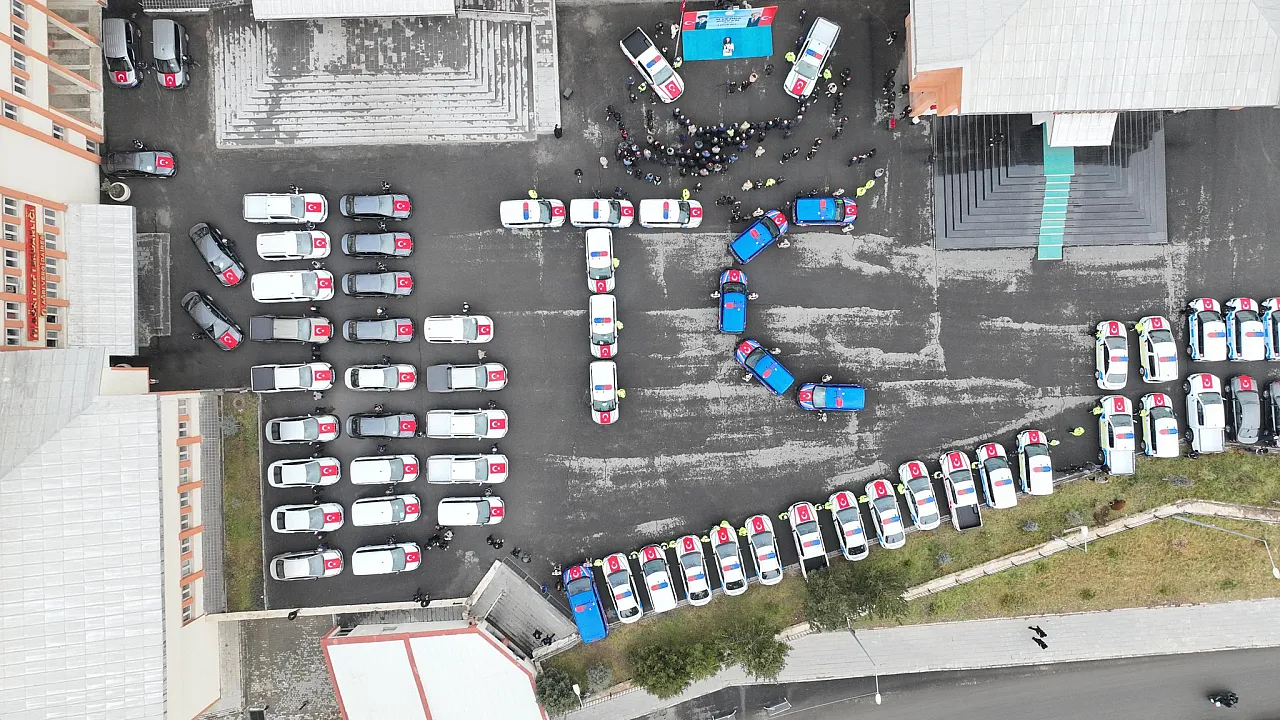 Ağrı'da Emniyet ve Jandarma'ya 85 Yeni Araç Tahsis Edildi: Güvenlik Hizmetleri Güçleniyor
