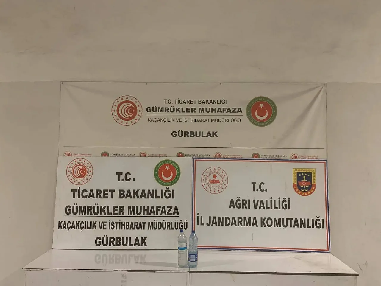 Ağrı Jandarma'dan Uluslararası TIR Operasyonu: 10,5 Kg Metamfetamin Yakalandı