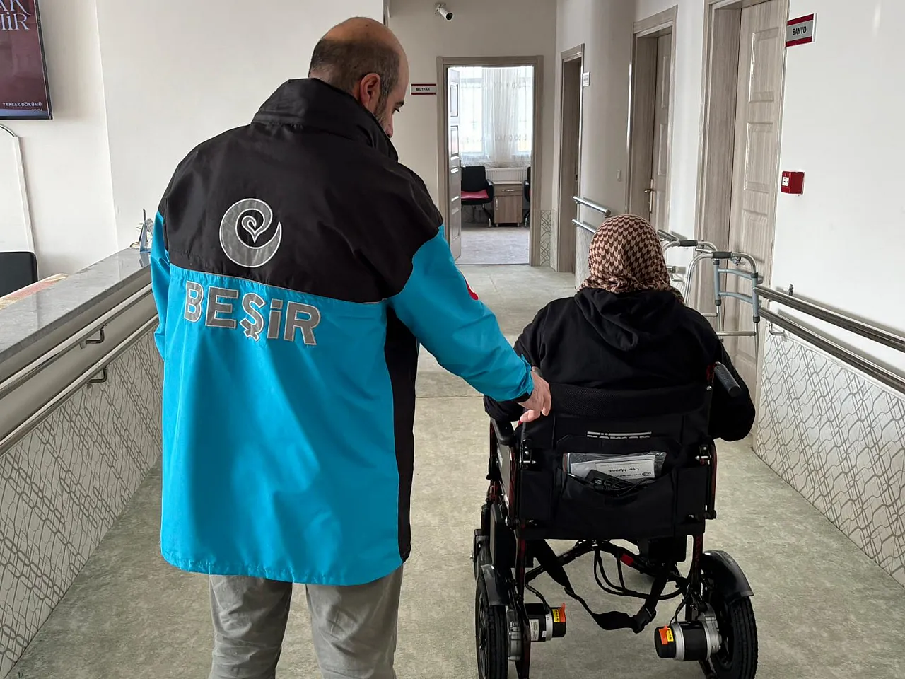 Beşir Derneği Ağrı Şubesi'nden engelleri aşan destek