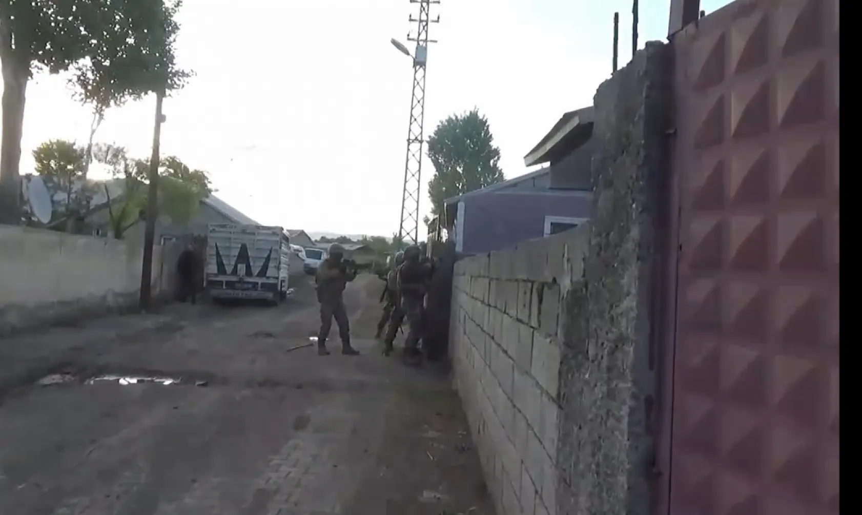 Ağrı'da DEAŞ operasyonunda 15 gözaltı