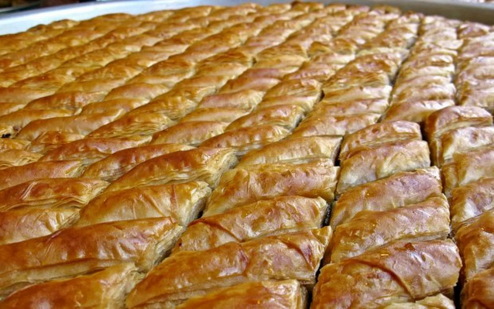 Ağrılı Ev Kadınları Kurban Bayramı Öncesi Baklava Mesaisinde