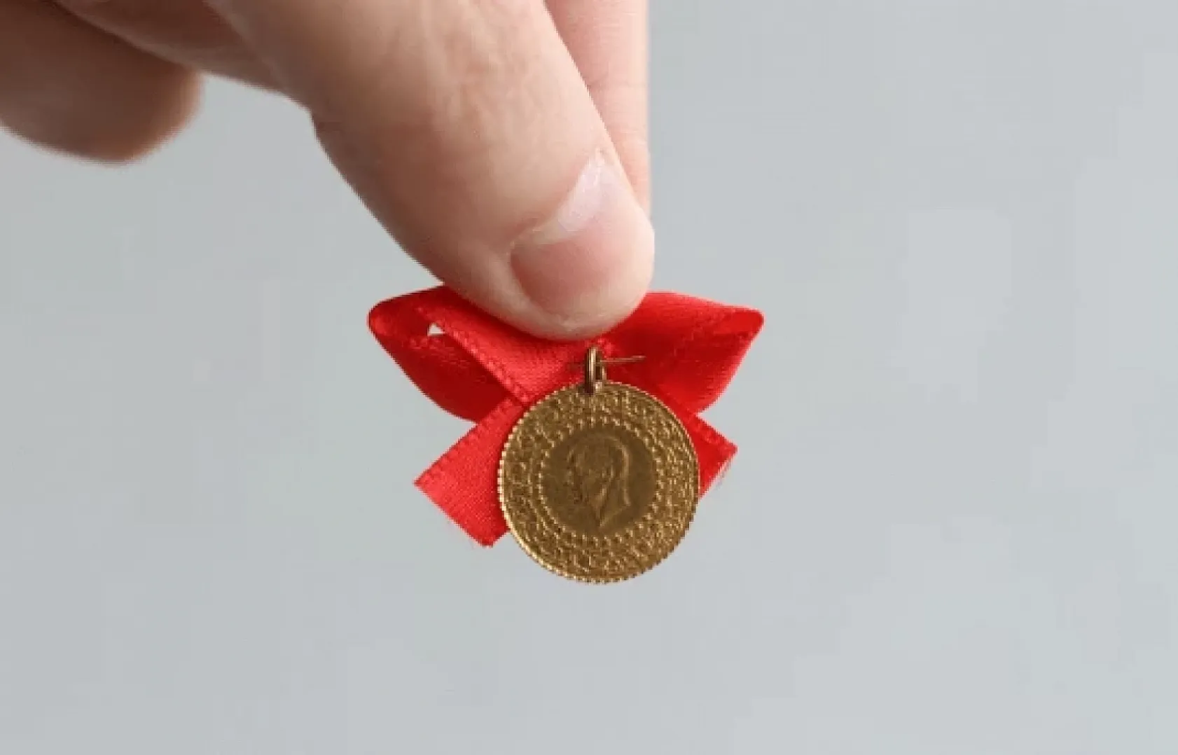 Haftanın ikinci gününde Ağrı'da altın fiyatları ne kadar oldu?