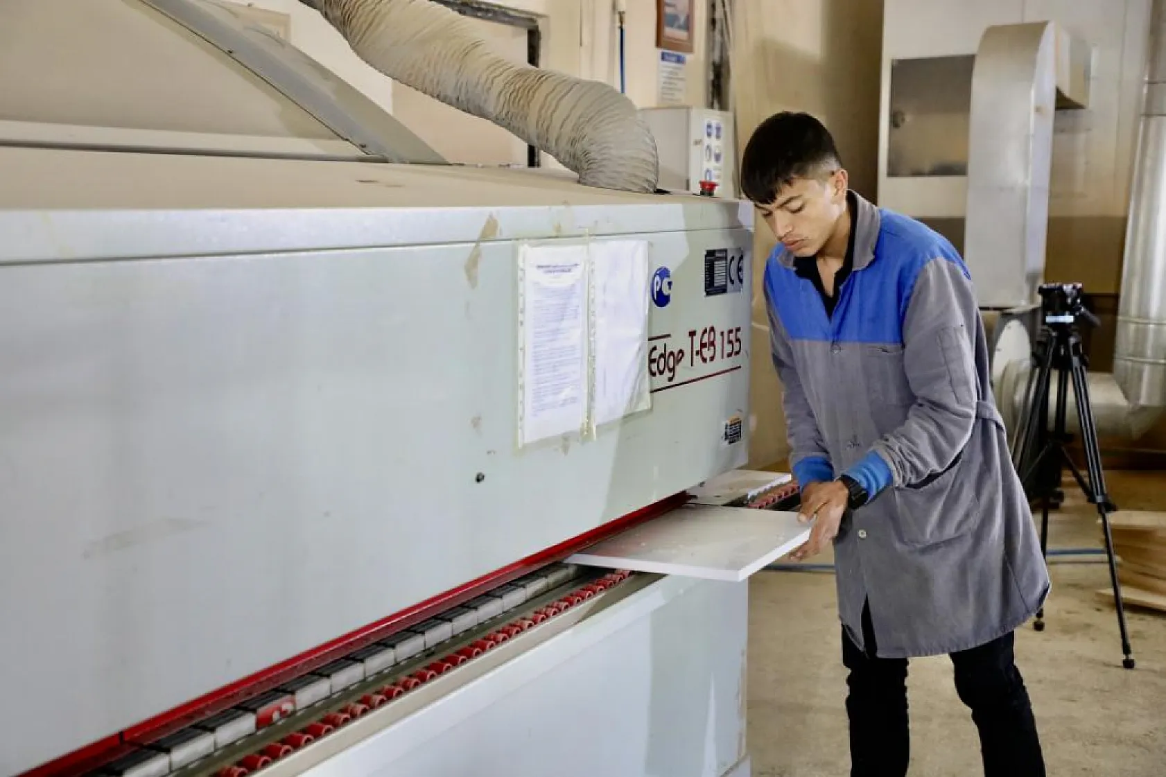 Ağrı'da bu lisede okuyan öğrenciler ailelerine yük olmuyor