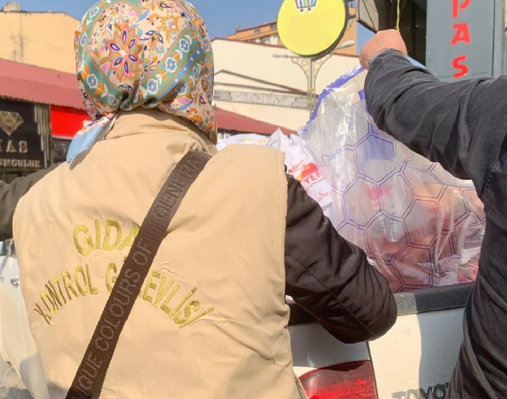 Ağrı'da 'Sucuk' operasyonu! 415 kg sucuk ele geçirildi!