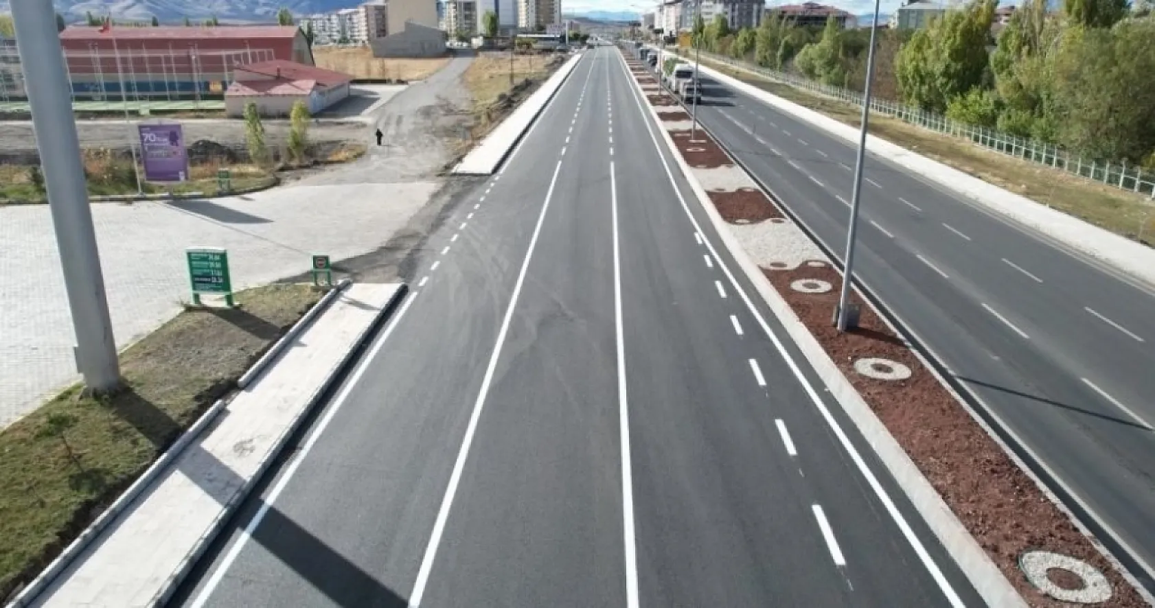 Ağrı'nın Komşu İllerinde Karayolu Sürprizi: En Yakın Iğdır, En Uzak Van!