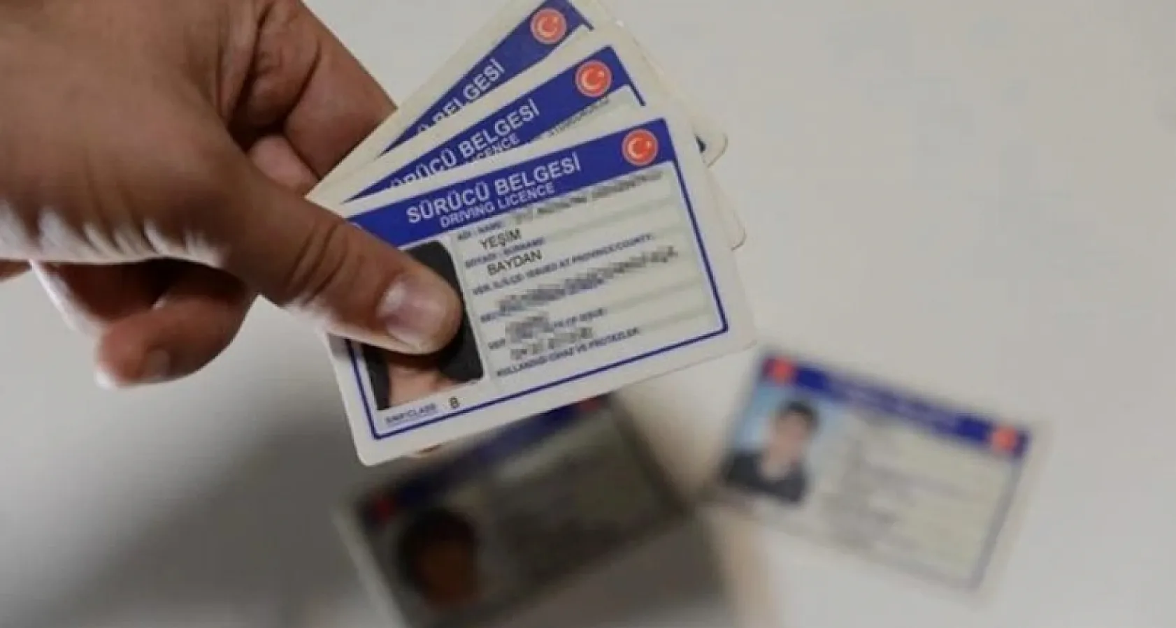 Ağrı'da ehliyeti olupta yenilemeyenler dikkat: 'Cepten 5 bin lira fazla çıkacak'