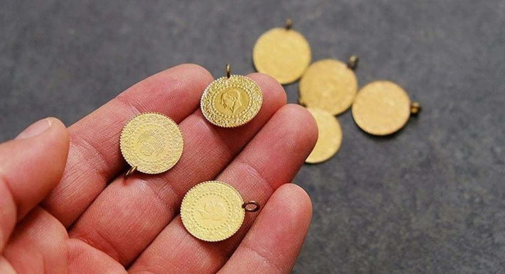 Haftanın ikinci gününde Ağrı'da altın fiyatları ne kadar oldu?