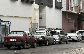 Ağrı'da Kar Yağışı Başladı: Yüksekler Beyaza Büründü!