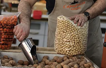 Ağrı'da küçük esnaf destek bekliyor