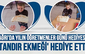 Ağrı'dan Yürek Isıtan Öğretmenler Günü Hediyesi: Bir Poşet Dolusu 'Emek' ve Tandır Ekmeği