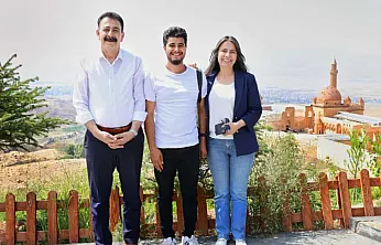 Ağrı'nın Umudu: Eş Başkanlar Hazal Aras ve Memet Akkuş'un Emek Dolu Yolculuğu