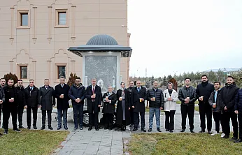 AİÇÜ'de Soğuğa Karşı Sıcak Adım: Öğrenci Kampüsünde Çorba Çeşmesi Açıldı