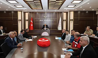 Ağrı Valiliği'nde 'Okul Güvenliği ve Tedbirleri' Toplantısı Düzenlendi
